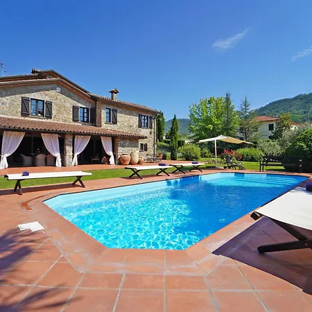 Villa Lavanda 10 Pax By Villasretreats *